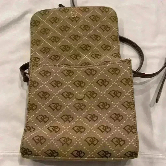 Dooney and Bourke Square logo Crossbody Bag - Picture 6 of 9
